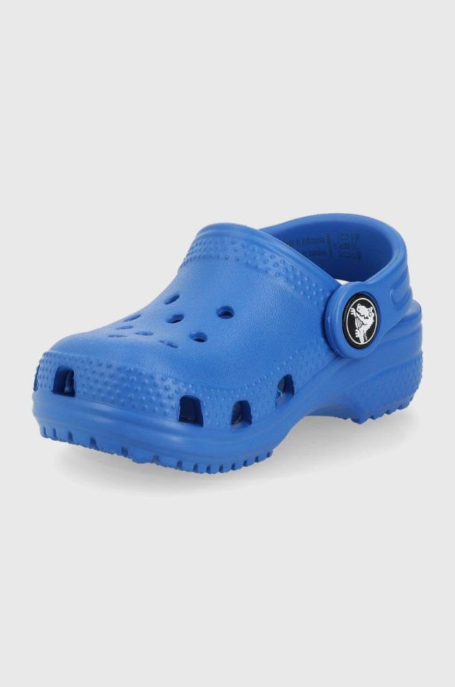 Дитячі шльопанці Crocs колір блакитний (2148216) фото 3