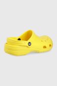 Шльопанці Crocs колір жовтий