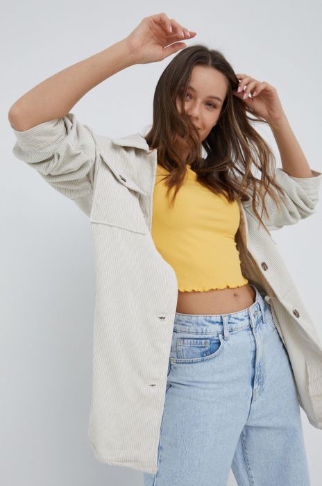 Сорочка Pieces жіноча колір бежевий relaxed класичний комір