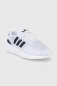 adidas Originals - Черевики Swift Run 22 GV7969 GV7969-CRWHT/BLK колір сірий