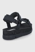 Шкіряні сандалі Camper Oruga Up жіночі колір чорний на платформі
