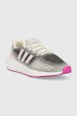 Кросівки adidas Originals Swift Run колір бежевий GV7979-WHT/CLPNK