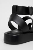 Шкіряні сандалі BOSS жіночі колір чорний на платформі Шкіряні сандалі BOSS жіночі колір чорний на платформі