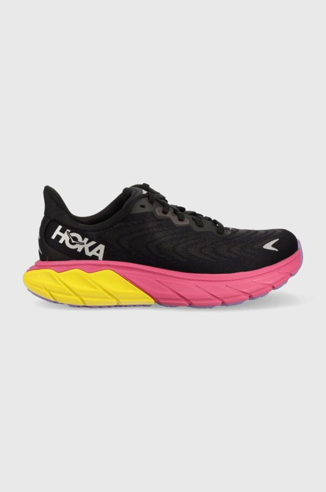 Бігові кросівки Hoka One One Arahi 6 колір чорний (3143383)