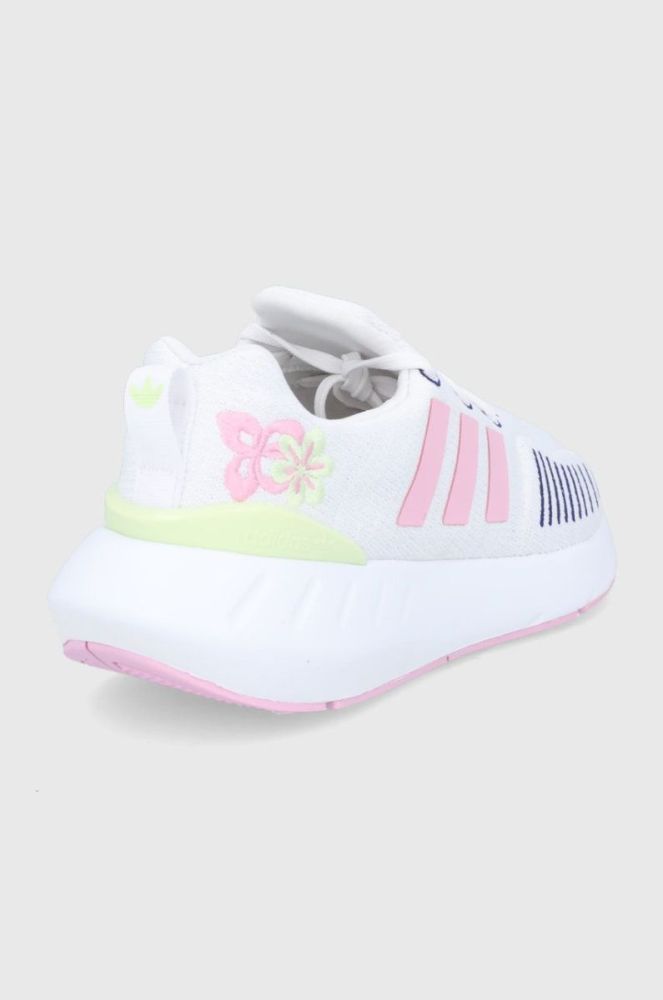 Дитячі черевики adidas Originals Swift Run GZ0798 колір білий фото 3
