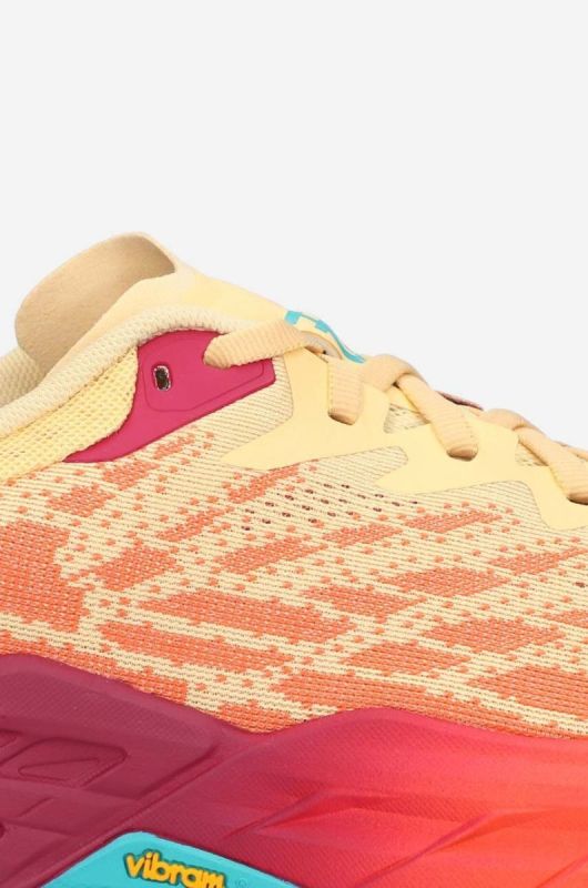 Бігові кросівки Hoka One One Speedgoat 5 1123157-BCEP колір барвистий (3344343) фото 2