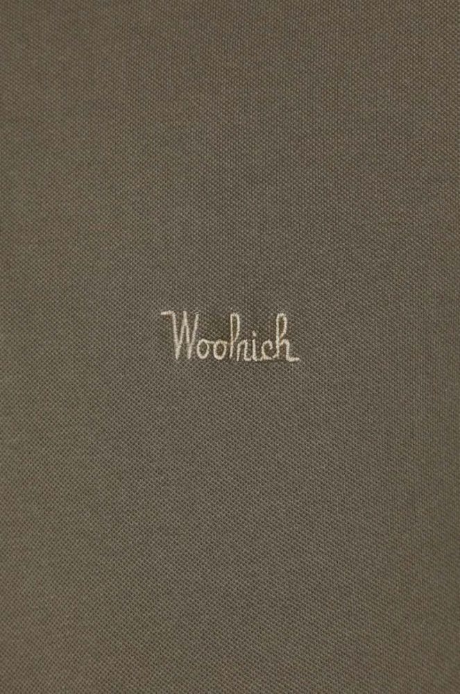 Поло Woolrich чоловічий колір зелений однотонний фото 6