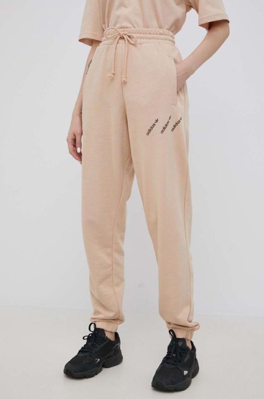 Штани adidas Originals HM4871 жіночі колір бежевий з принтом