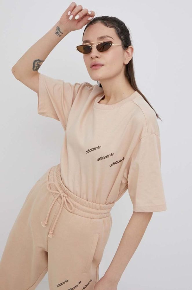 Штани adidas Originals HM4871 жіночі колір бежевий з принтом фото 3