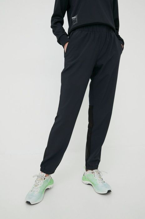 Спортивні штани Fila жіночі колір чорний