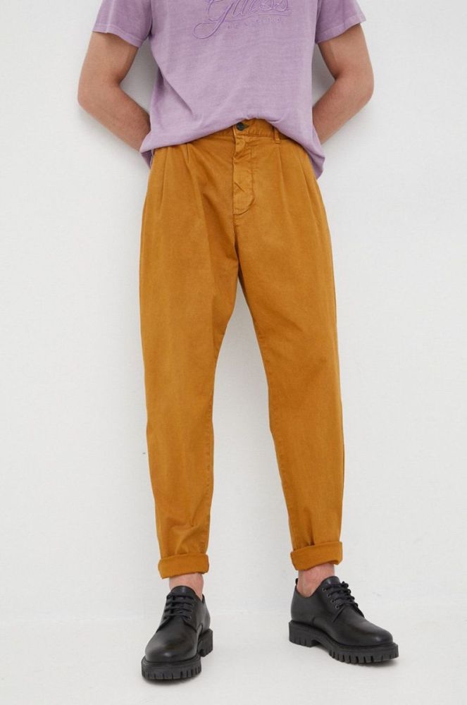 Штани Desigual чоловічі колір жовтий фасон chinos фото 2
