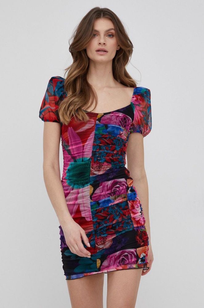 Сукня Desigual mini облягаюча колір барвистий (2153596)