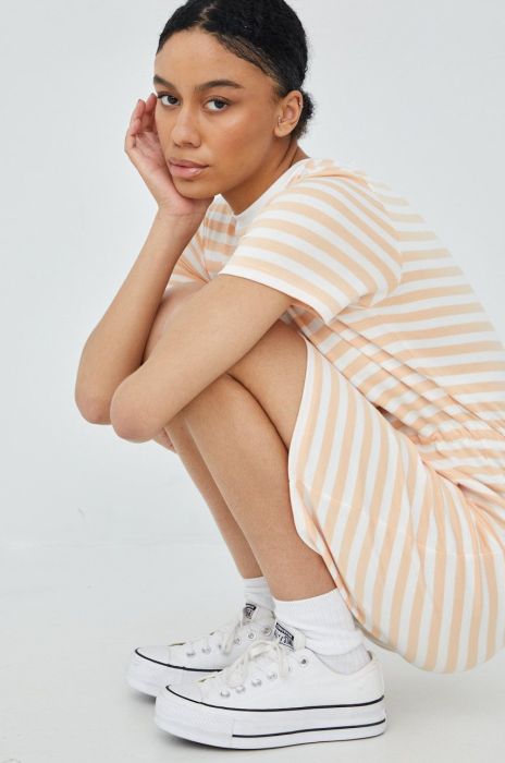 Сукня Vila колір помаранчевий mini пряма