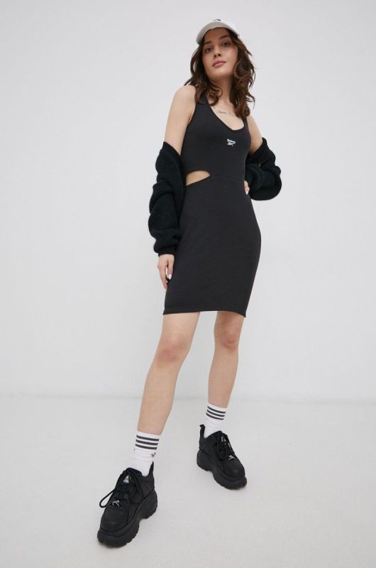 Сукня Reebok Classic H46805 колір чорний mini облягаюча фото 2