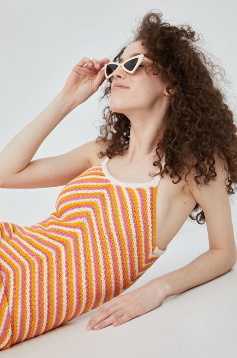 Сукня Noisy May колір бежевий mini облягаюча (2417195)