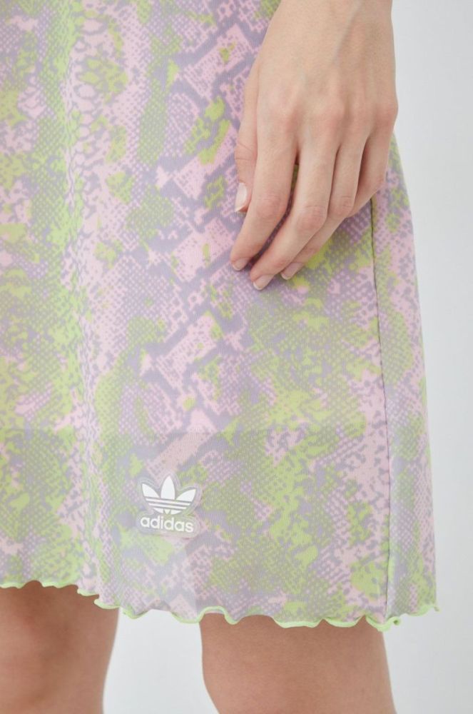Сукня adidas Originals HT5985 колір рожевий mini пряма HT5985-CLPINK фото 5