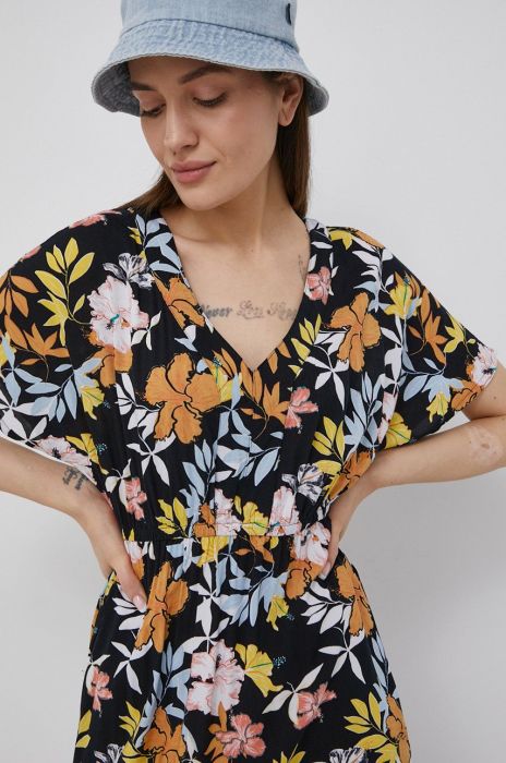 Сукня Roxy колір чорний midi розкльошена