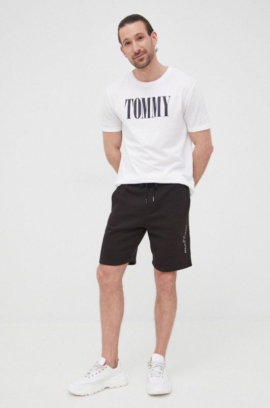 Шорти Tommy Hilfiger чоловічі колір чорний (1941669) фото 2