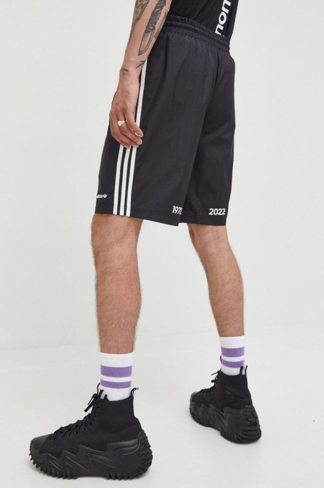 Купальні шорти adidas Originals чоловічі колір чорний з принтом фото 3