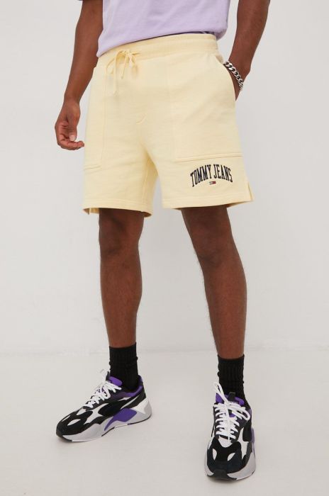 Шорти Tommy Jeans чоловічі колір жовтий (2413520)