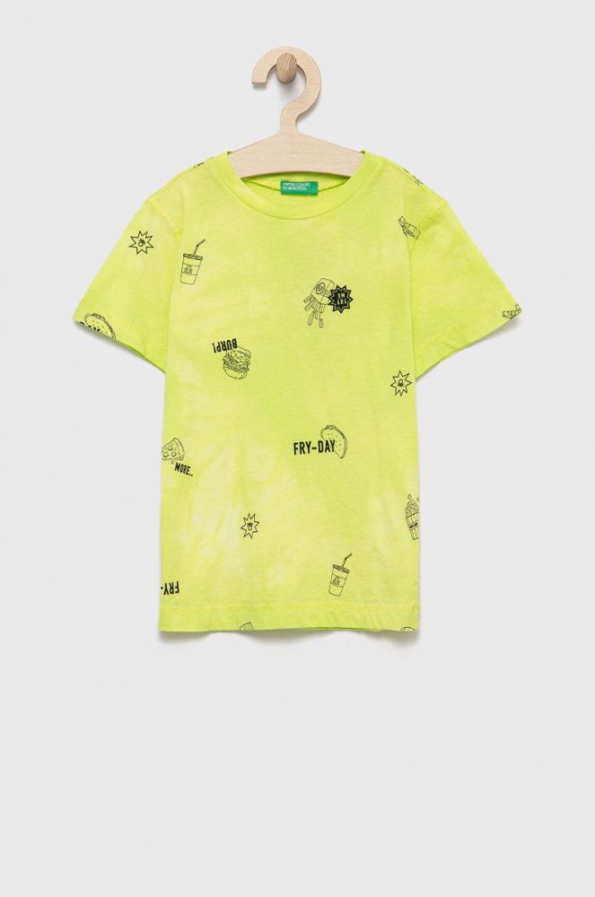 Дитяча бавовняна футболка United Colors of Benetton колір зелений візерунок (2409414)