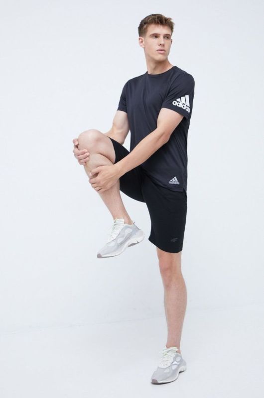 Бігова футболка adidas Performance Run It HB7470 колір чорний з принтом фото 2