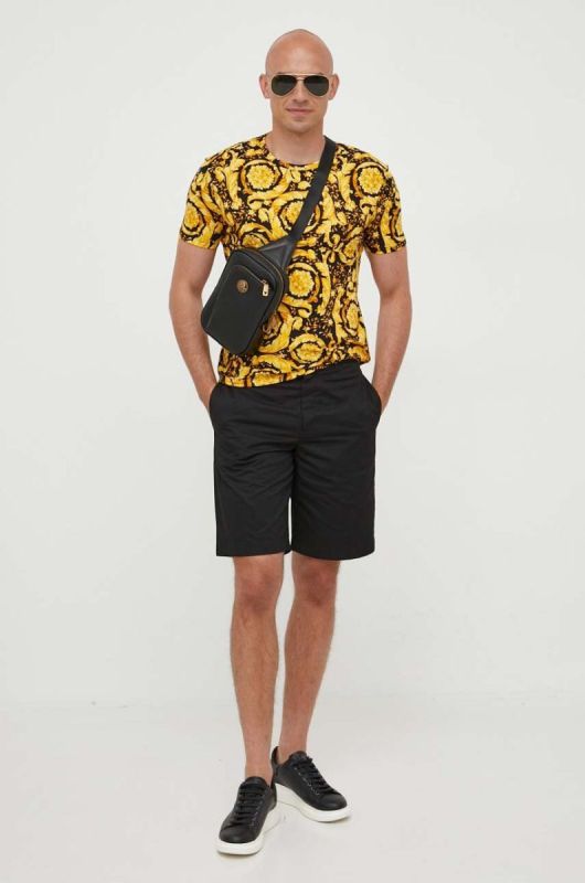 Футболка Versace чоловічий колір чорний візерунок фото 2