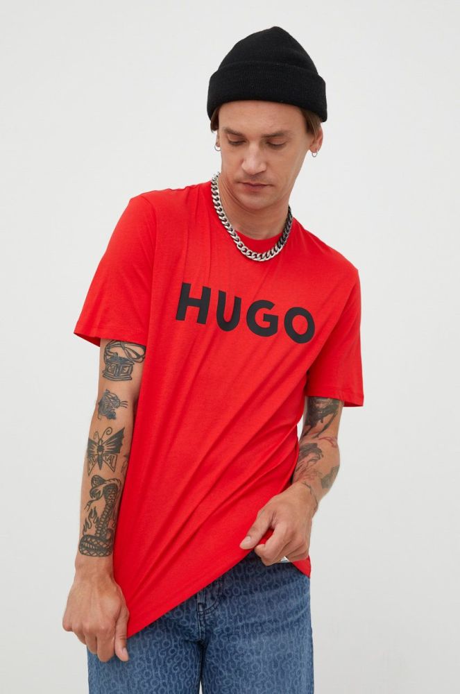 Бавовняна футболка HUGO колір червоний з принтом (2434053)