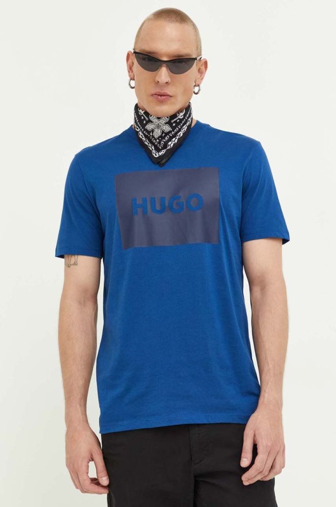 Бавовняна футболка HUGO з принтом колір блакитний (3320155)