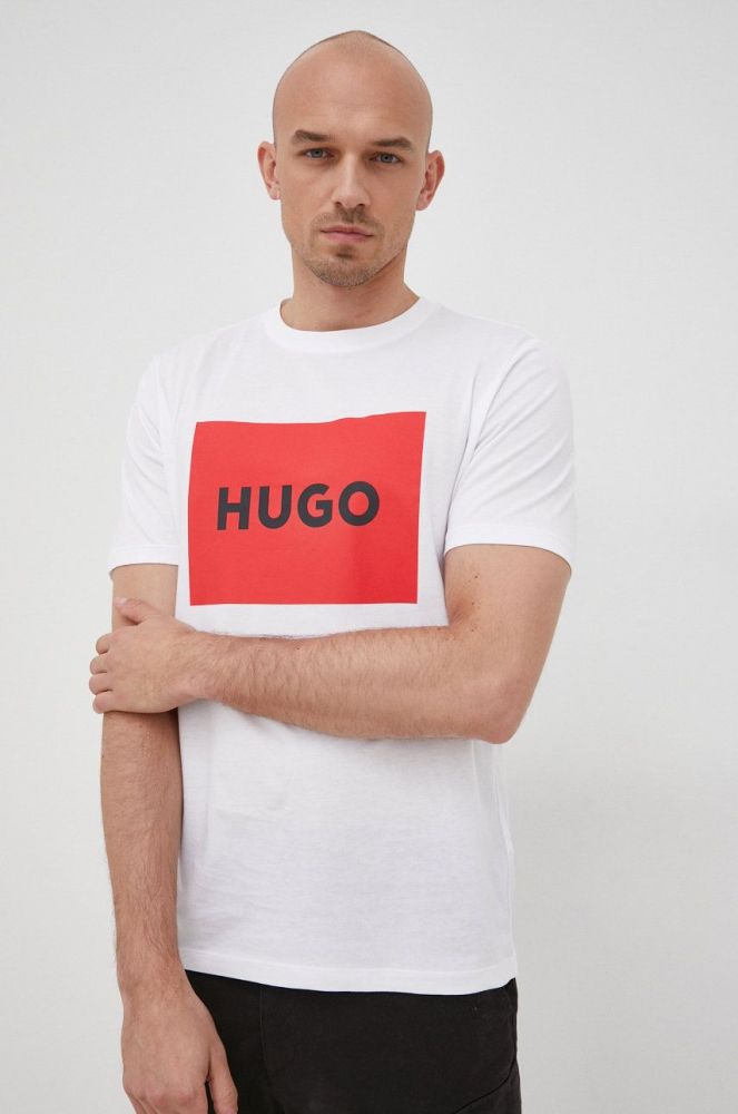 Бавовняна футболка HUGO колір білий з принтом (2255361)