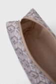 Косметичка Guess колір бежевий (3206273) Косметичка Guess колір бежевий (3206273)