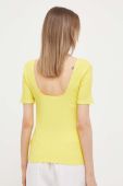 Футболка United Colors of Benetton жіночий колір жовтий