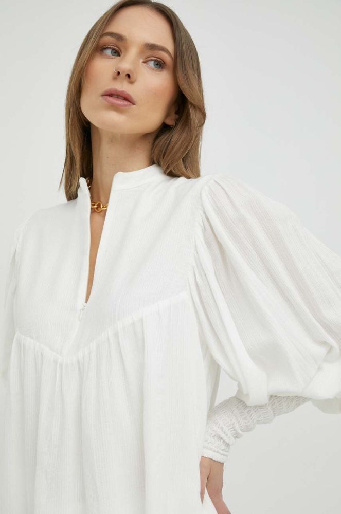 Блузка Bruuns Bazaar Viola Leah жіноча колір білий однотонна