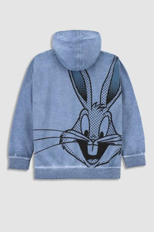 Дитяча бавовняна кофта Coccodrillo x Looney Tunes з капюшоном з принтом колір блакитний фото 2