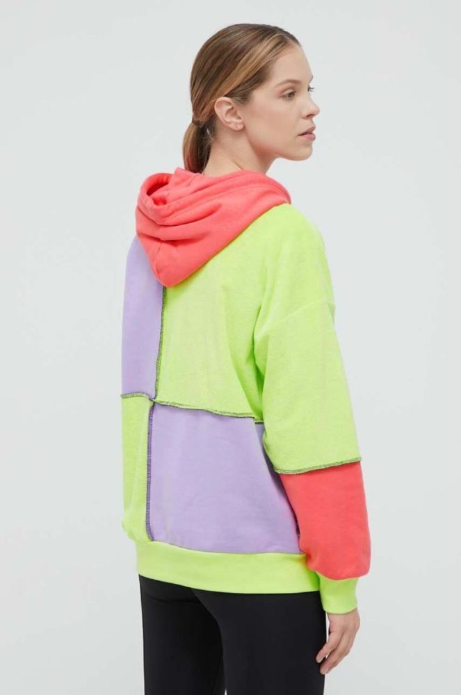 Кофта Puma X TRP жіноча з капюшоном візерунок 539128-39 колір барвистий фото 3