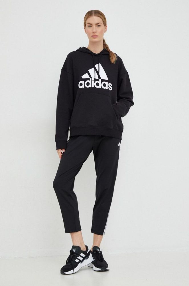 Бавовняна кофта adidas жіноча колір чорний з капюшоном з принтом (2936027) фото 2