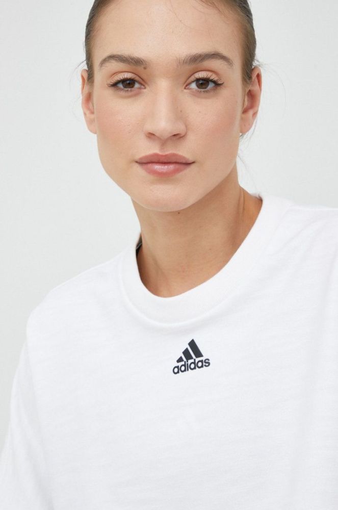 Кофта adidas жіноча колір білий однотонна фото 4