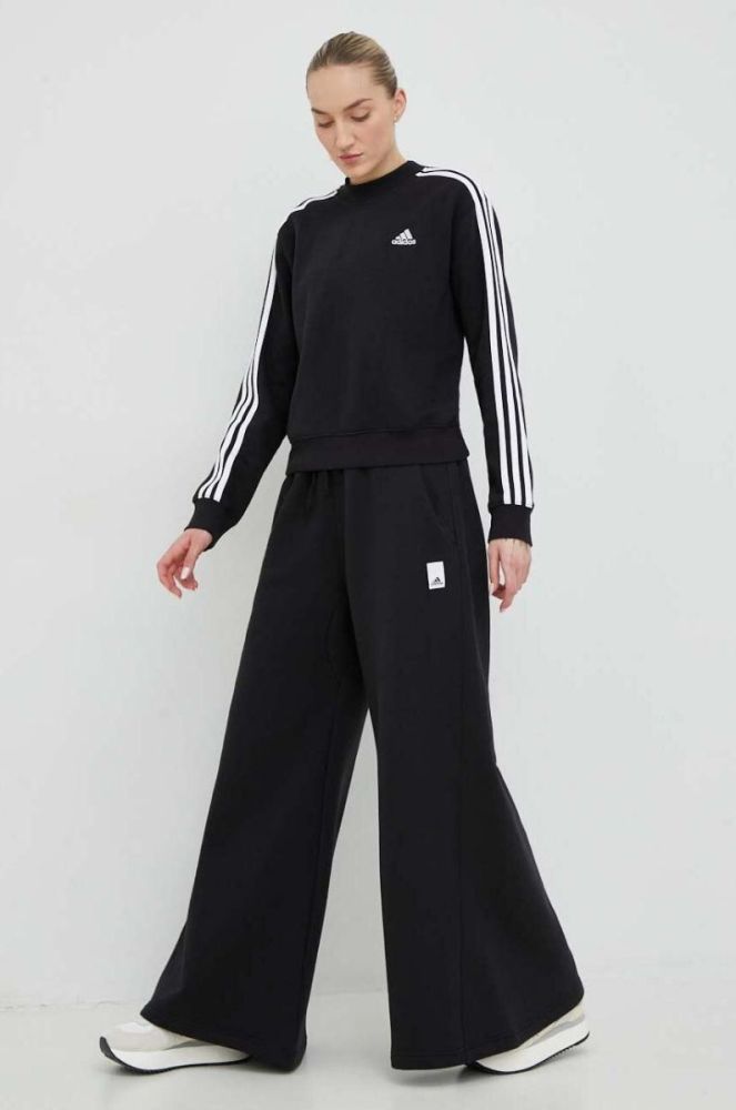 Кофта adidas Жіноча колір чорний візерунок фото 2