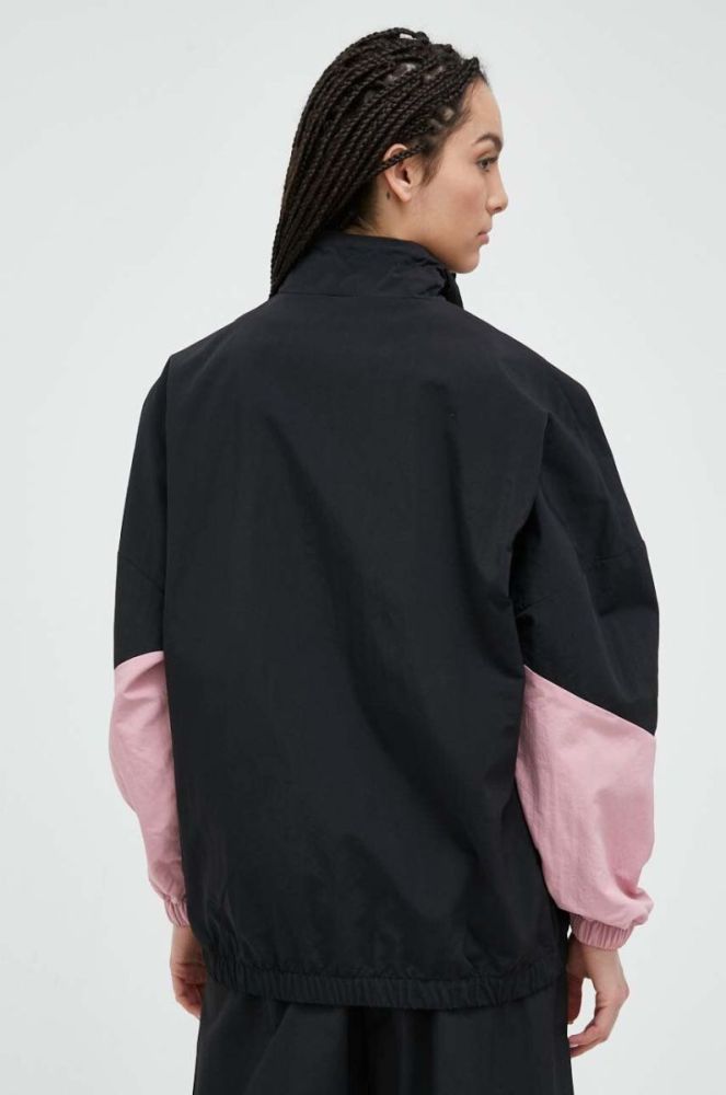 Куртка Ellesse жіноча колір чорний перехідна oversize фото 3