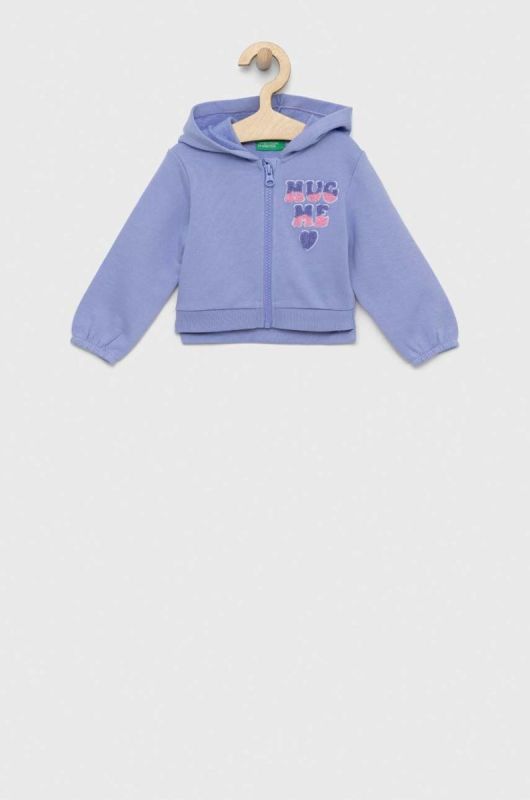 Дитяча бавовняна кофта United Colors of Benetton колір фіолетовий з капюшоном з аплікацією