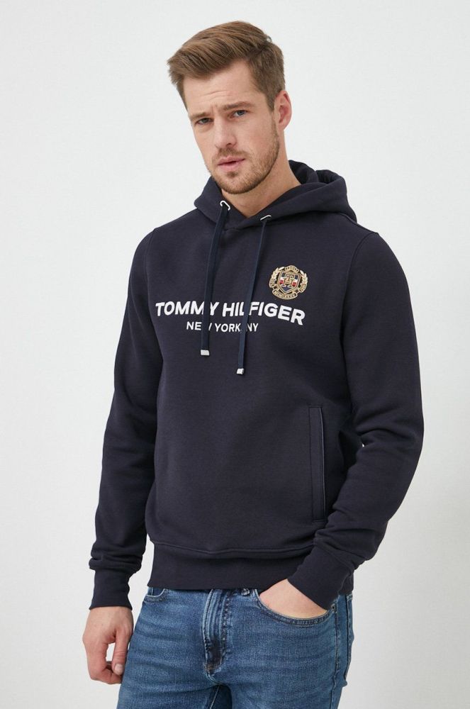 Кофта Tommy Hilfiger чоловіча колір синій з капюшоном з аплікацією (2815805)