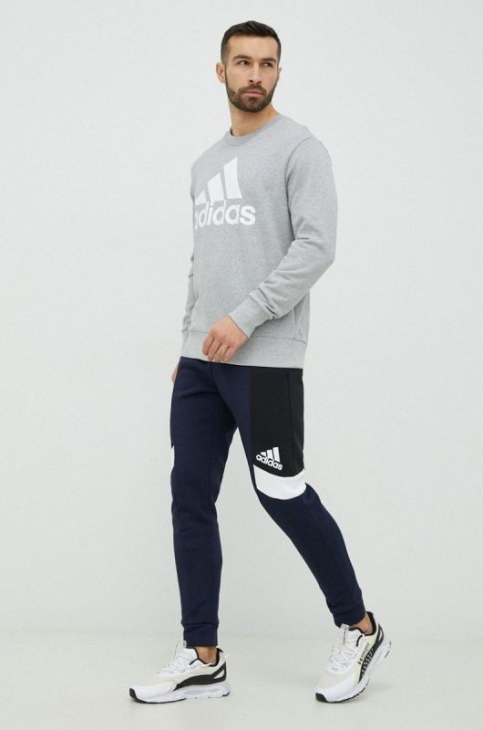 Бавовняна кофта adidas чоловіча колір сірий з принтом фото 2