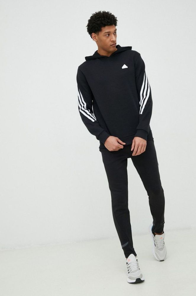 Кофта adidas чоловіча колір чорний з капюшоном з принтом (2942299) фото 2