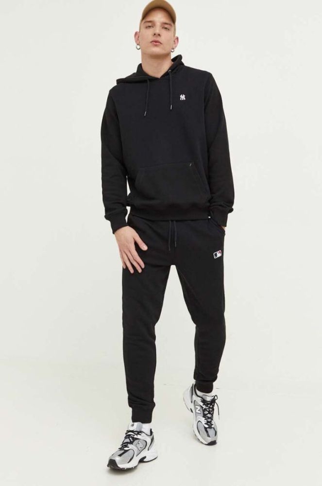 Кофта 47brand MLB New York Yankees колір чорний з капюшоном з аплікацією фото 4