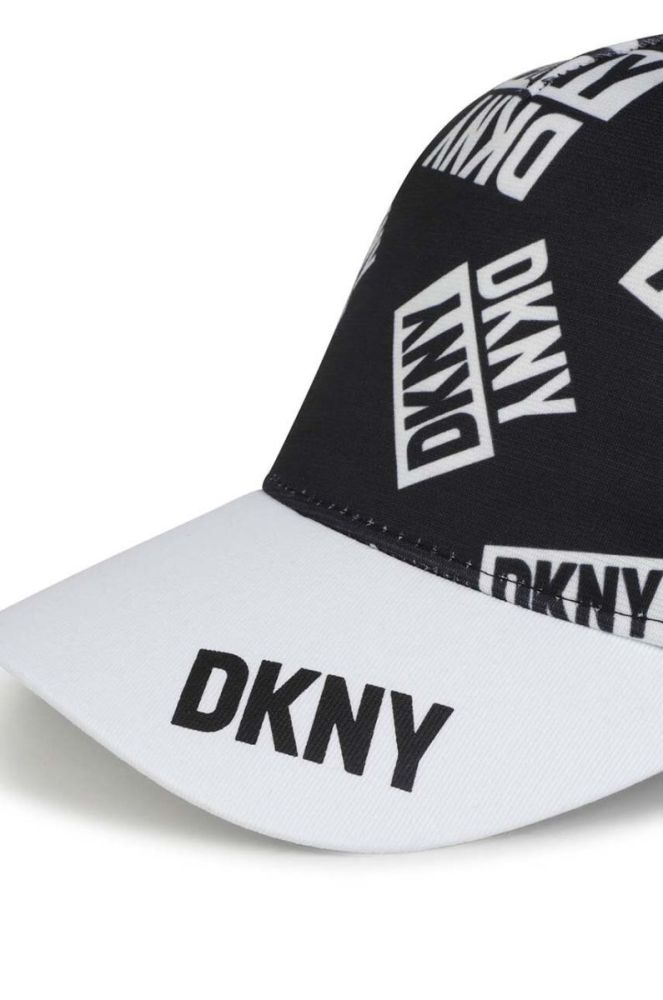 Дитяча шапка Dkny колір чорний візерунок фото 3