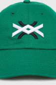 Дитяча бавовняна кепка United Colors of Benetton колір зелений з аплікацією (3288620)