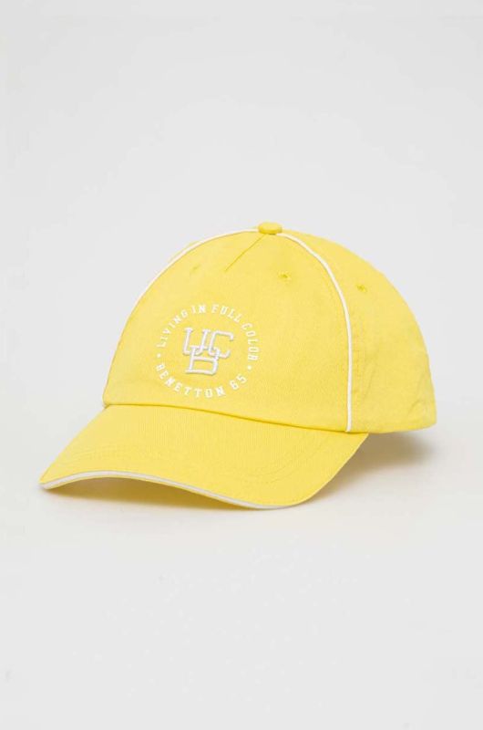 Бавовняна бейсболка United Colors of Benetton колір жовтий з аплікацією (3077433)