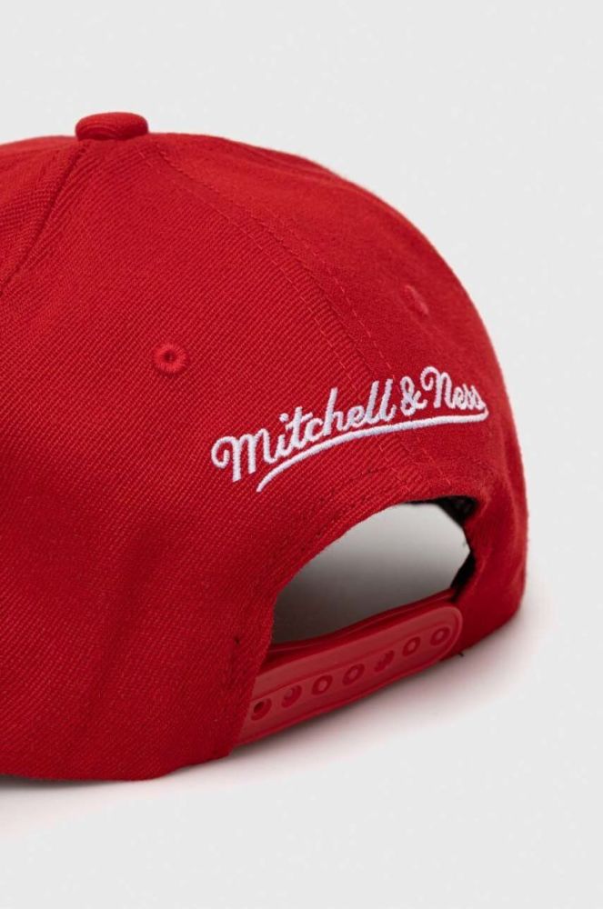Кепка з домішкою вовни Mitchell&Ness Chicago Bulls колір червоний з аплікацією (3287298) фото 3