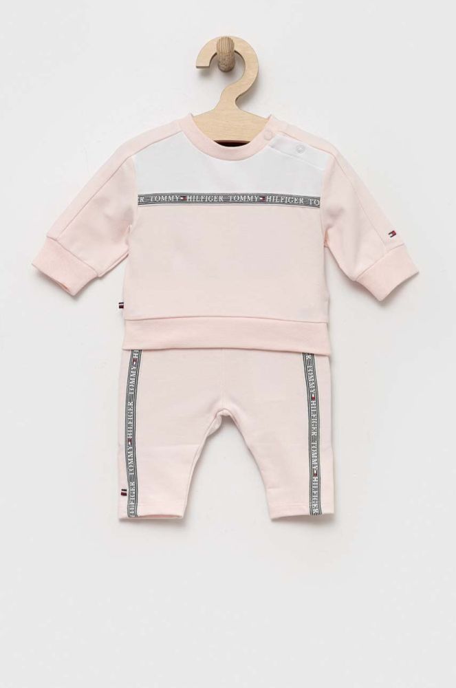 Cпортивний костюм для немовлят Tommy Hilfiger колір рожевий (3216517)