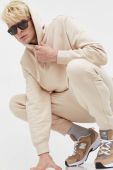 Бавовняний спортивний костюм HUGO колір бежевий